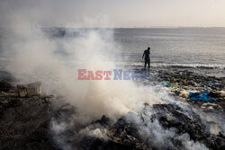 Zatoka Hann w Senegalu zamieniona w wysypisko - AFP