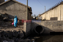 Zatoka Hann w Senegalu zamieniona w wysypisko - AFP