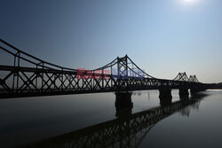 Chińskie miasto Dandong na granicy z Koreą Północną - AFP