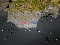 Czarne plaże Islandii - Redux