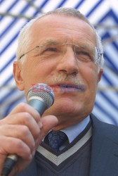 Reporter Poland 2002