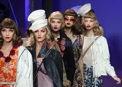 Paris Fashion Week - pokazy