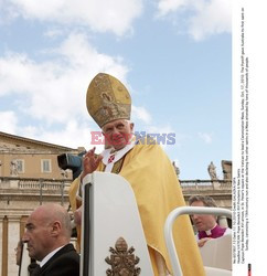 Papież Benedykt XVI kanonizował dziś sześcioro błogosławionych