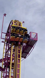 Ewakuacja z zepsutego rollercoastera