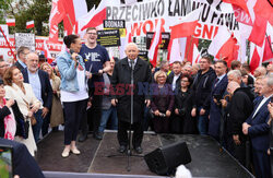 Protest PiS przed Ministerstwem Sprawiedliwości