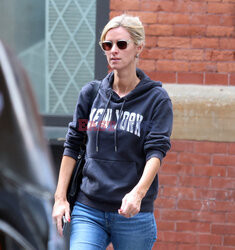 Nicky Hilton spaceruje po Soho