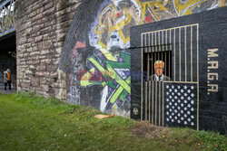 Mural z Donaldem Trumpem w Glasgow