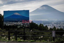 Góra Fuji ciągle bez śniegu