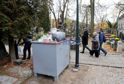 Dzień Wszystkich Świętych i Zaduszki w Polsce