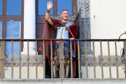 Francesco Totti jako gladiator