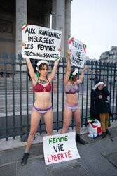 Femen wspiera irańskie kobiety