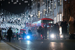 Świąteczna iluminacja na Oxford Street