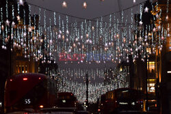 Świąteczna iluminacja na Oxford Street