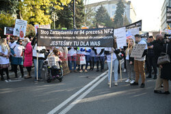 Protest fizjoterapeutów przed Sejmem