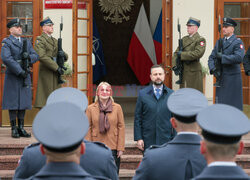 Wizyta minister obrony narodowej Czech w Warszawie