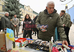 Josep Borrell w Kijowie