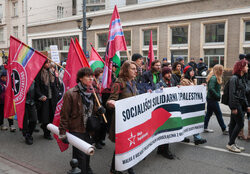 Demonstracja antyfaszystowska w Warszawie