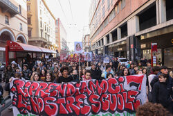 Antyrządowe demonstracje studentów we Włoszech