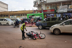 Ruch uliczny w Kampali w Ugandzie