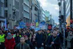 Manifestacja antyrosyjska w Berlinie