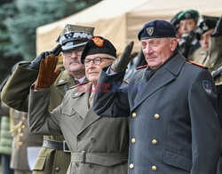 Gen. Parylak obejmuje dowodzenie Korpusem NATO