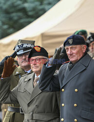 Gen. Parylak obejmuje dowodzenie Korpusem NATO