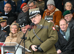 Gen. Parylak obejmuje dowodzenie Korpusem NATO