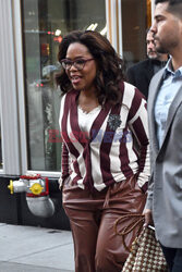 Oprah Winfrey przed Empire State Building