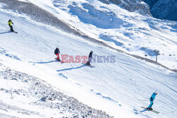 Otwarcie sezonu zimowego w niemieckim Zugspitze