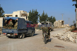 Syryjscy rebelianci podczas ofensywy w Aleppo