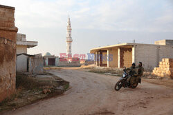 Syryjscy rebelianci podczas ofensywy w Aleppo