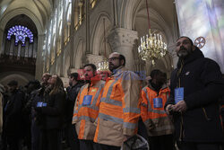 Zbliża się otwarcie katedry Notre-Dame