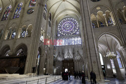 Prezydent Macron odwiedził Notre Dame przed otwarciem