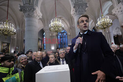 Prezydent Macron odwiedził Notre Dame przed otwarciem