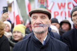 Protest ph. TAK dla edukacji! NIE dla deprawacji!