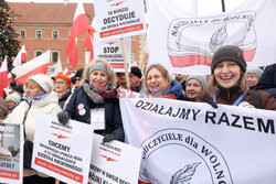 Protest ph. TAK dla edukacji! NIE dla deprawacji!