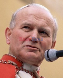 JOHN PAUL II - AP