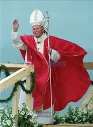 JOHN PAUL II - AP