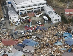 Trzęsienie ziemi i tsunami w Japonii