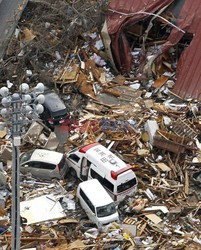 Trzęsienie ziemi i tsunami w Japonii