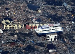 Trzęsienie ziemi i tsunami w Japonii