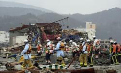 Trzęsienie ziemi i tsunami w Japonii