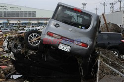 Trzęsienie ziemi i tsunami w Japonii