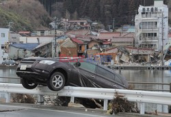 Trzęsienie ziemi i tsunami w Japonii