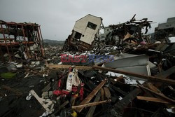 Trzęsienie ziemi i tsunami w Japonii