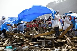 Trzęsienie ziemi i tsunami w Japonii