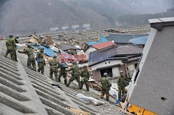 Trzęsienie ziemi i tsunami w Japonii