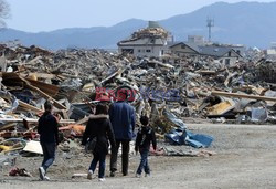 Trzęsienie ziemi i tsunami w Japonii