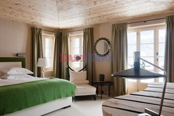 Chalet w Gstaad - Andreas von Einsiedel