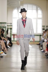 Paris Men SS arch